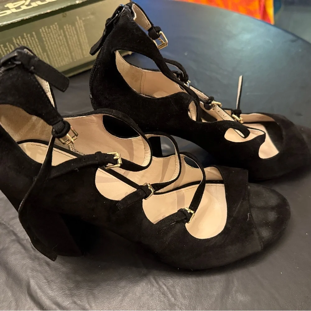 Cole Haan Siignature strappy Black Block Heel Sandals